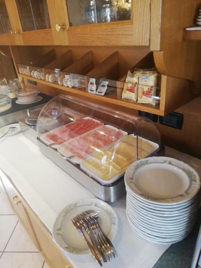 Hotel Garni Piz Da L'Ander Corvara Zewnętrze zdjęcie