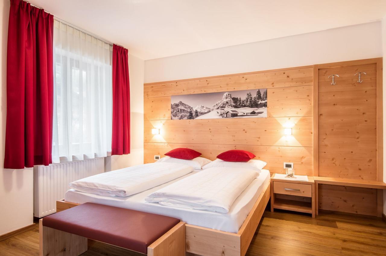 Hotel Garni Piz Da L'Ander Corvara Zewnętrze zdjęcie
