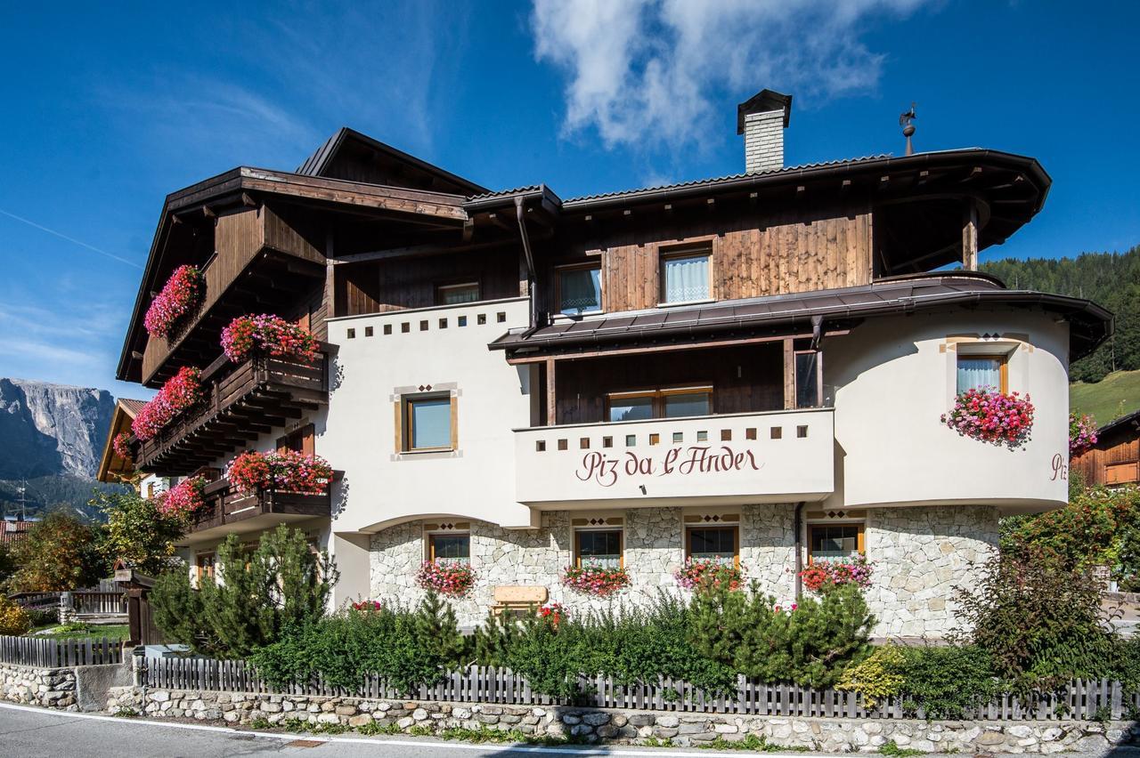 Hotel Garni Piz Da L'Ander Corvara Zewnętrze zdjęcie